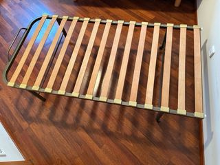 Somier metálico con láminas de madera