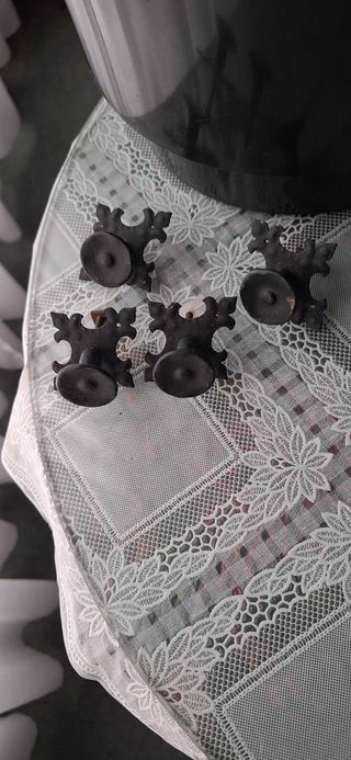 4 Tirador Hierro Vintage Negro