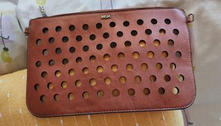 Cartera Bolso de mano MSK con perforaciones