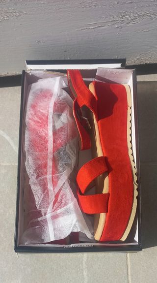 Sandalias rojas plataforma n°41