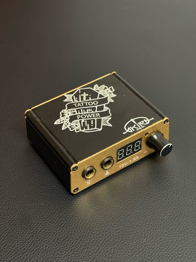 Fuente de Alimentación Akira Tattoo