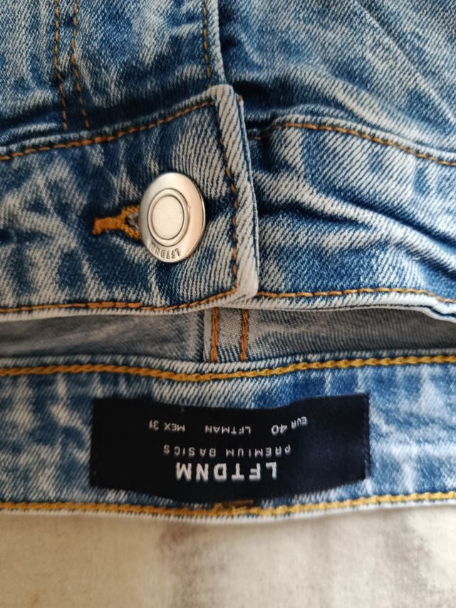 Vaqueros desgastados hombre Lefties talla 40