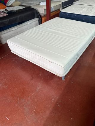 Base y colchón Ikea Myrbacka 140x200