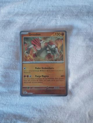 Carta Pokémon Groudon Básico