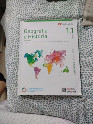 Pack de libros de geografía e historia para 1°ESO