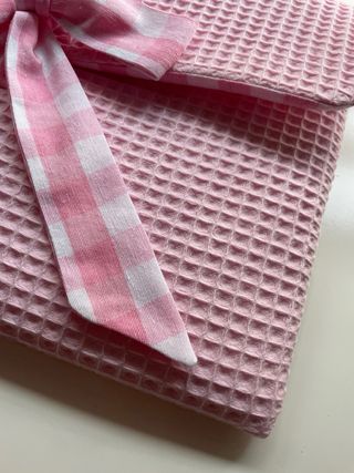 Funda portátil 13” rosa waffle