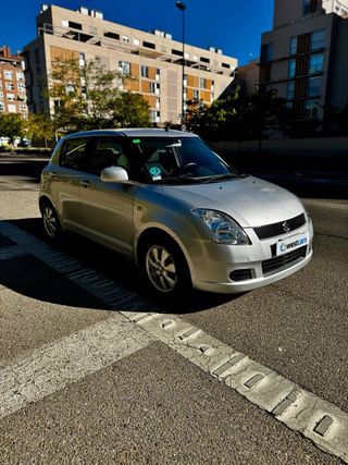 Suzuki Swift 2009 PEGATINA C 