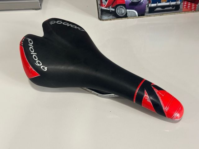 Sillín Prologo K3 Rojo