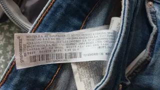 Pantalón vaquero pitillo Zara Talla 36