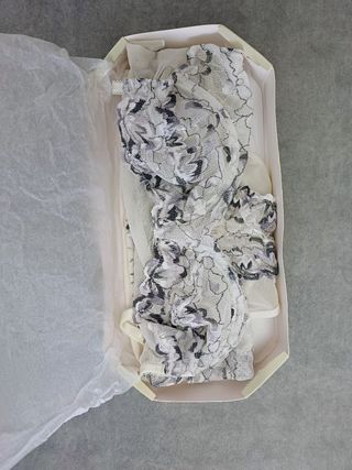 Conjunto Lencería Encaje. Talla 80B. Braguita 42.