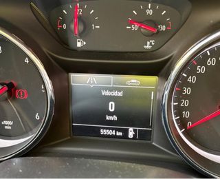 OPEL ASTRA 2017 NEGRO METALIZADO
