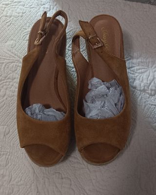 Zapatos de esparto tacón marrón talla 39