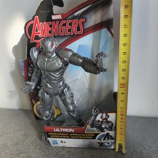 Action Figure Ultron Marvel Hasbro