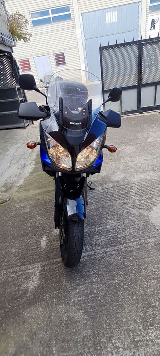 Suzuki V-Strom 650 Azul
