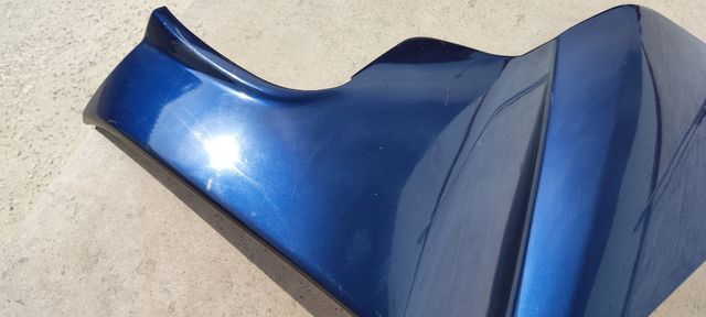 Targa destra Aprilia Arrecife 500 blu