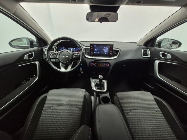 KIA XCEED DRIVE 1.0 TGDI 120CV MANUAL 