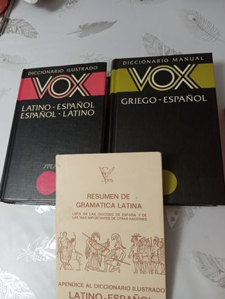 Diccionario Vox Griego-Espanol y diccionario latin