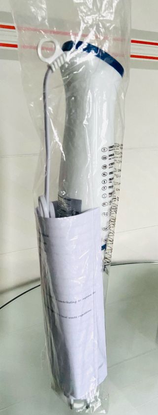 BATIDORA DE MANO DHG 300 W  -DT 274