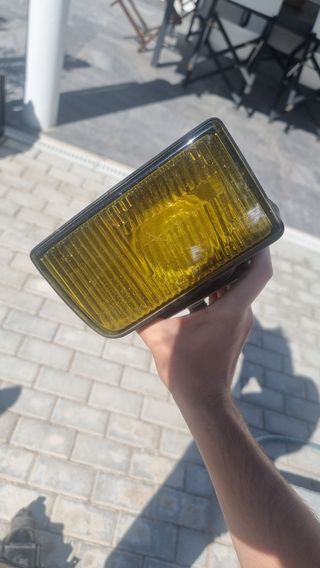 Antinieblas BMW E34 E32 amarillos originales HELLA