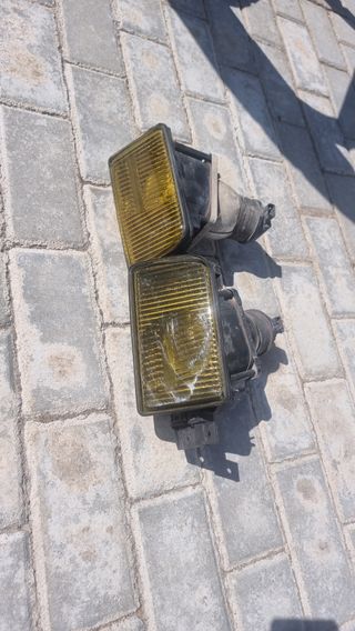 Antinieblas BMW E34 E32 amarillos originales HELLA