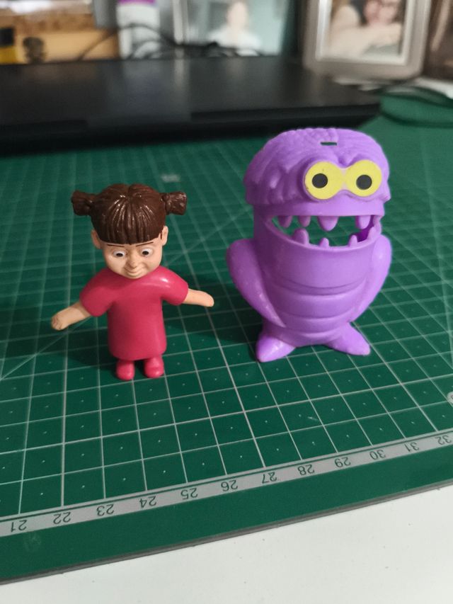 Boo Monstruos S.A. Figura. Disney. Nestlé.