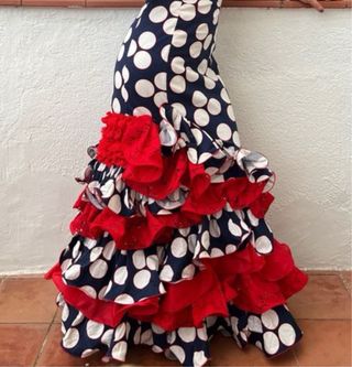 Vestido de Flamenco con Lunares

