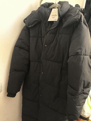 Anorak Pull&Bear Negro