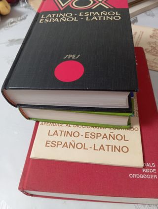 Diccionario griego clásico español y latino españo