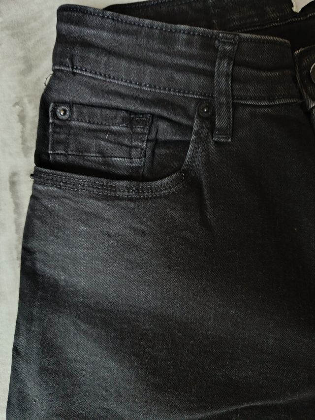 Vaqueros negros Pull&Bear talla 40 Skinny Fit