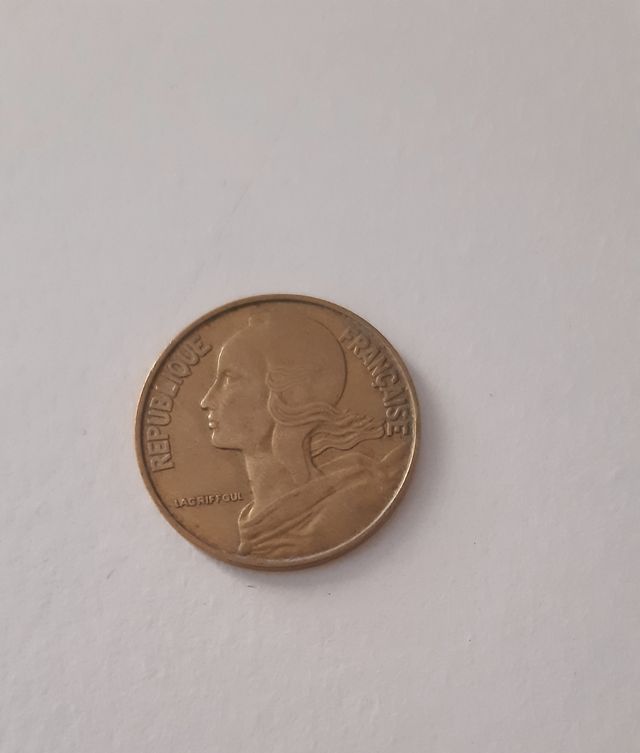 11 Monedas Francesas 20 Céntimos