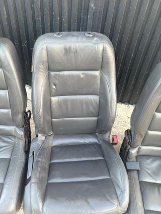 Asientos Volkswagen Touran Piel Negra