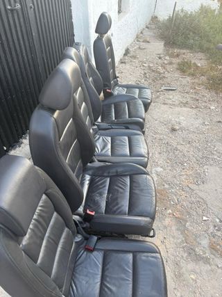 Asientos Volkswagen Touran Piel Negra