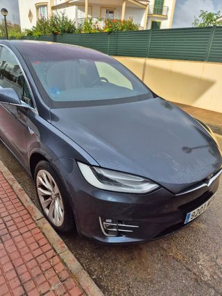 Tesla Model X 2018