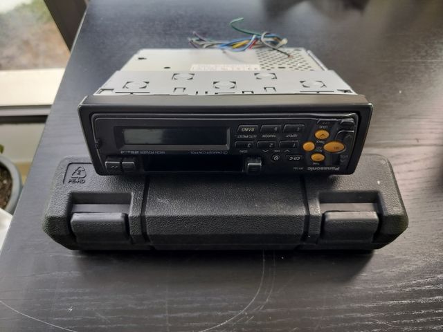 Radio Coche Panasonic R115L
