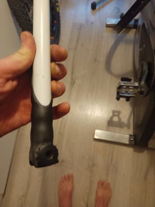 Bomba de bicicleta de carretera antigua 