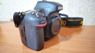 Cámara FX Nikon D610 2200 disparos
