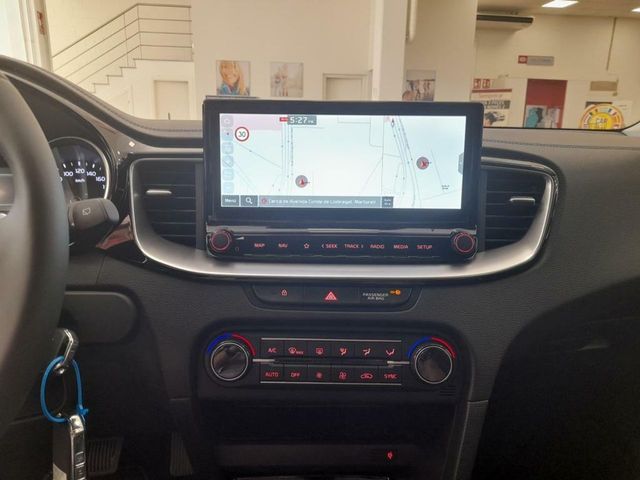 Kia Ceed 1.5 MHEV 103kW (140CV) Tech DCT