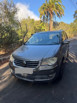 Volkswagen Touran 2.0 TDI AUTOMATICO 