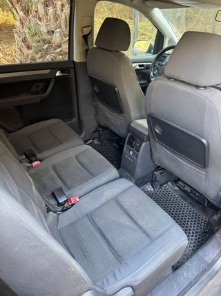 Volkswagen Touran 2.0 TDI AUTOMATICO 