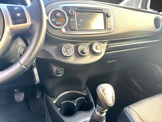 Toyota Yaris 2012