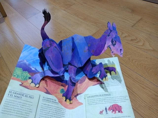 Enciclopedia Prehistorica/ desplegable