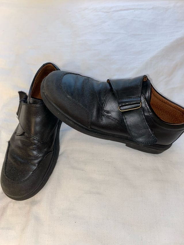 Zapatillas Escolares Negras