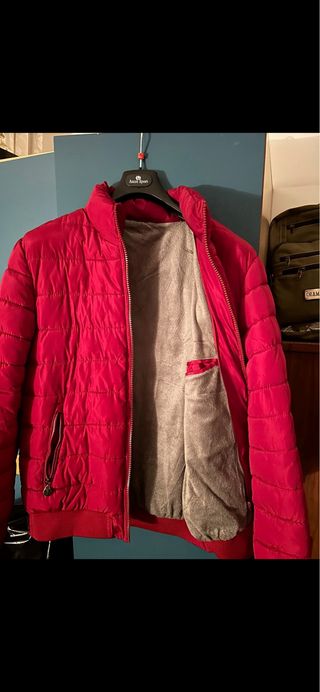 Giubbotti rossi imbottiti