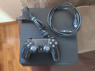 PS4 500GB + Mando + 2 Juegos modelo Slim como nue