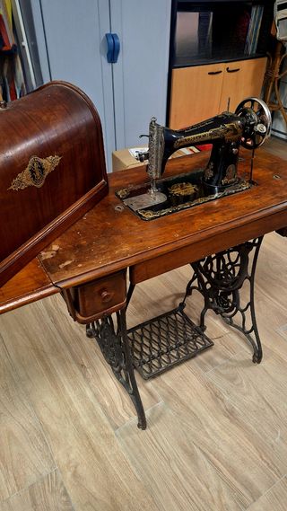 Máquina de coser Singer vintage