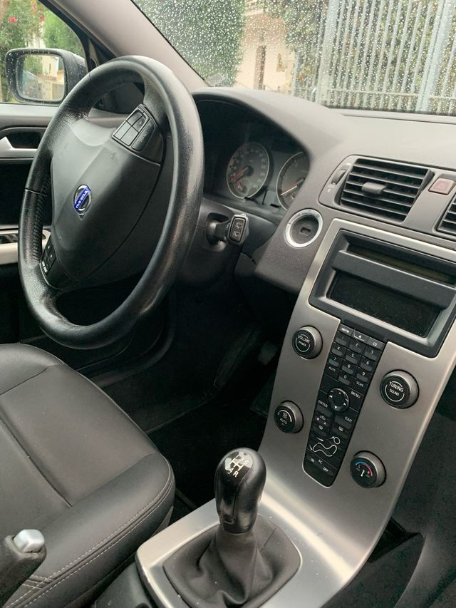 Volvo V50 2006