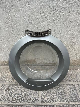 Puerta de lavadora gris
