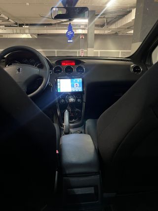 Peugeot 308 2010
