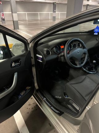 Peugeot 308 2010