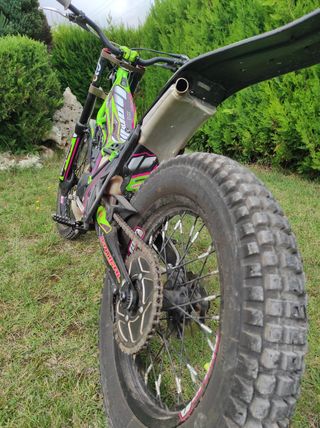 Moto Trial Vertigo Combat Vertical 300cc